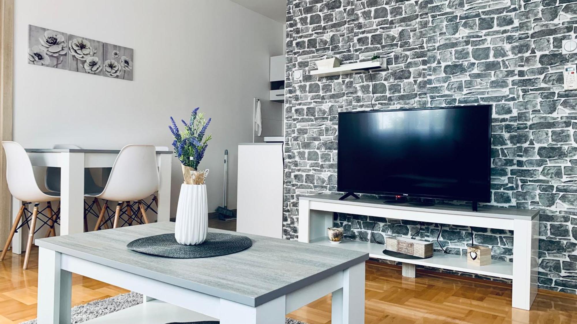 Dream Rental Pirot Apartman Bagian luar foto